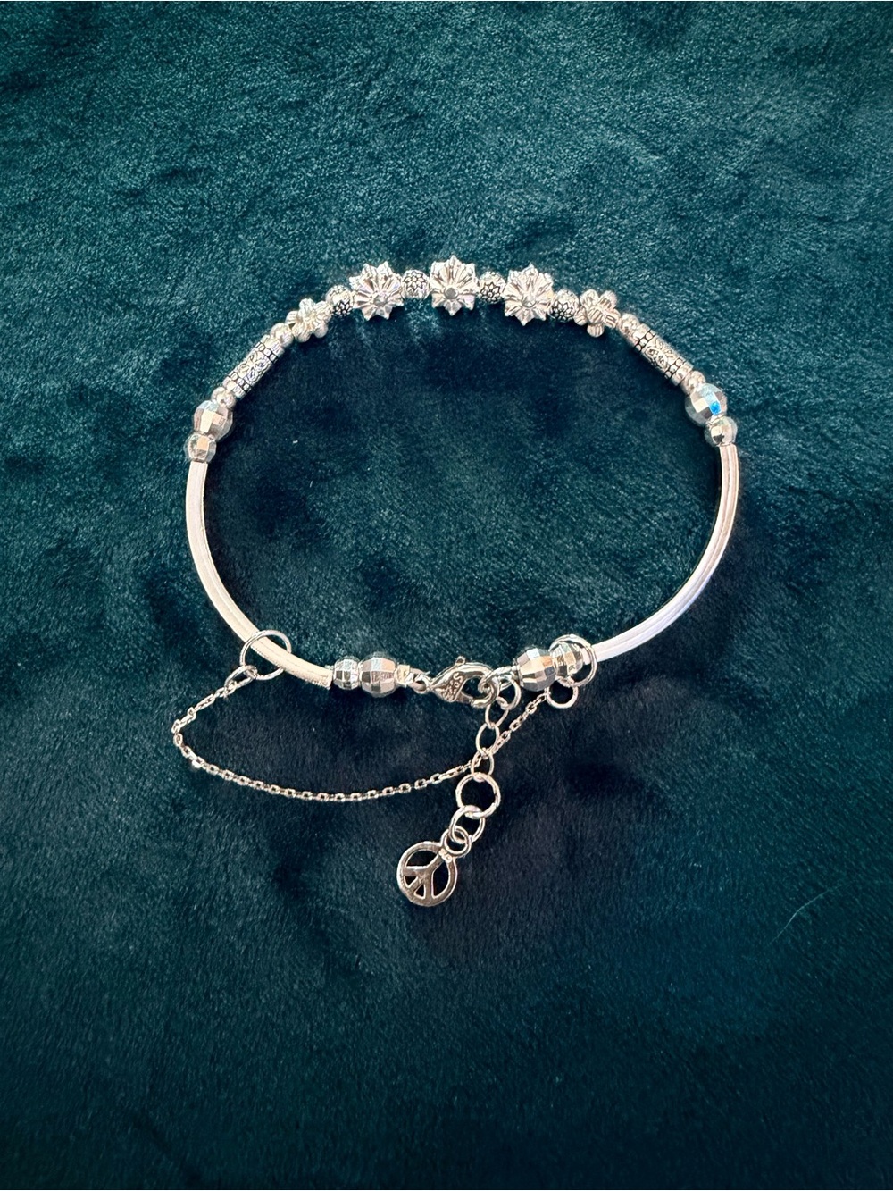🥀STERLING SILVER FLOWER POWER BRACELET🥀W/PEACE SIGN🥀MEDIUM WEIGHT🥀